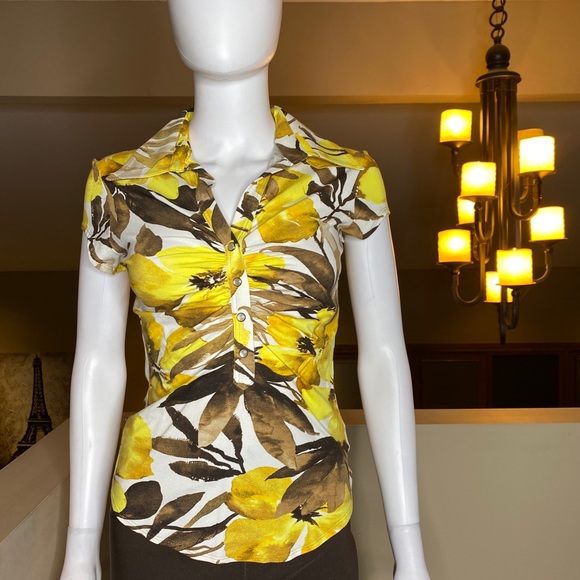 Cache Yellow Floral Print Top - Picture 13 of 13